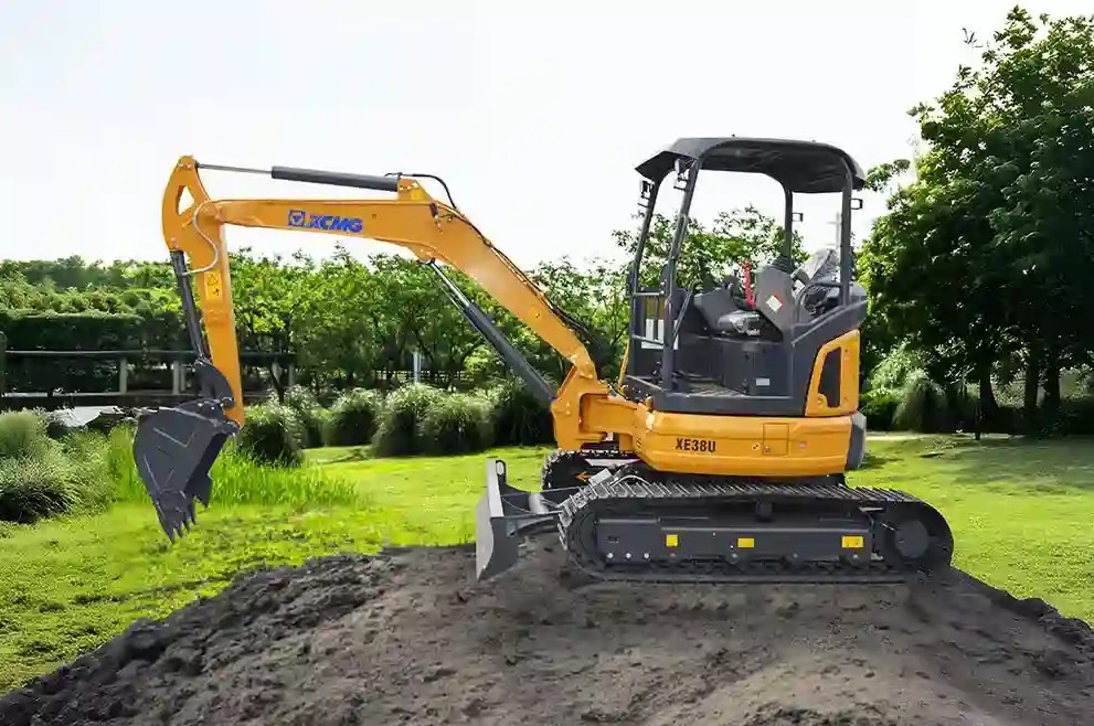 Mini Backhoe for Small Farms: Uses, Benefits, and Practical Buying Guide