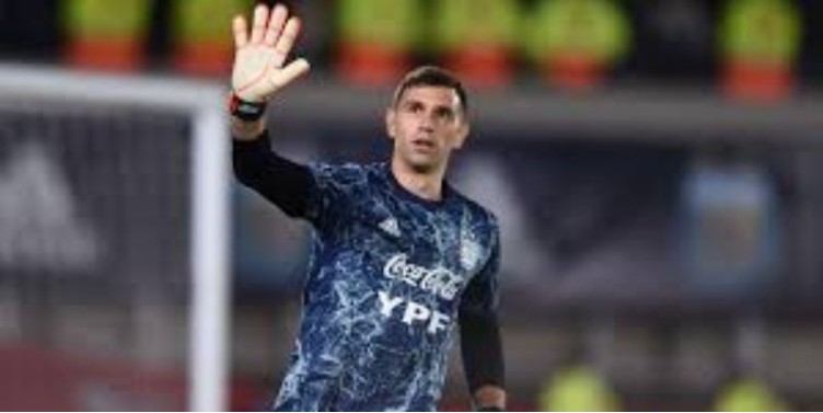 Dibu Martinezs influence on the playing spirit of the Argentine team