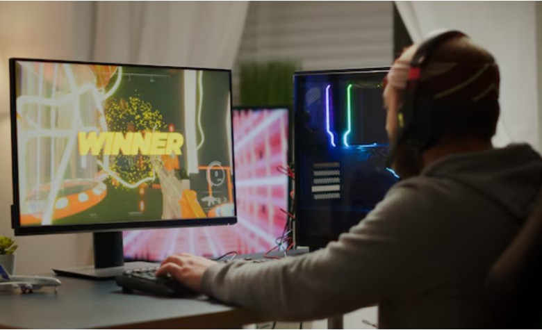 How Online Video Gaming Connects Friends and Communities 1 How Online Video Gaming Connects Friends and Communities